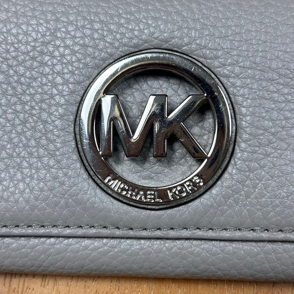 Michael Kors Women’s Gray and Silver Wallet with Card Slots - Picture 7 of 10